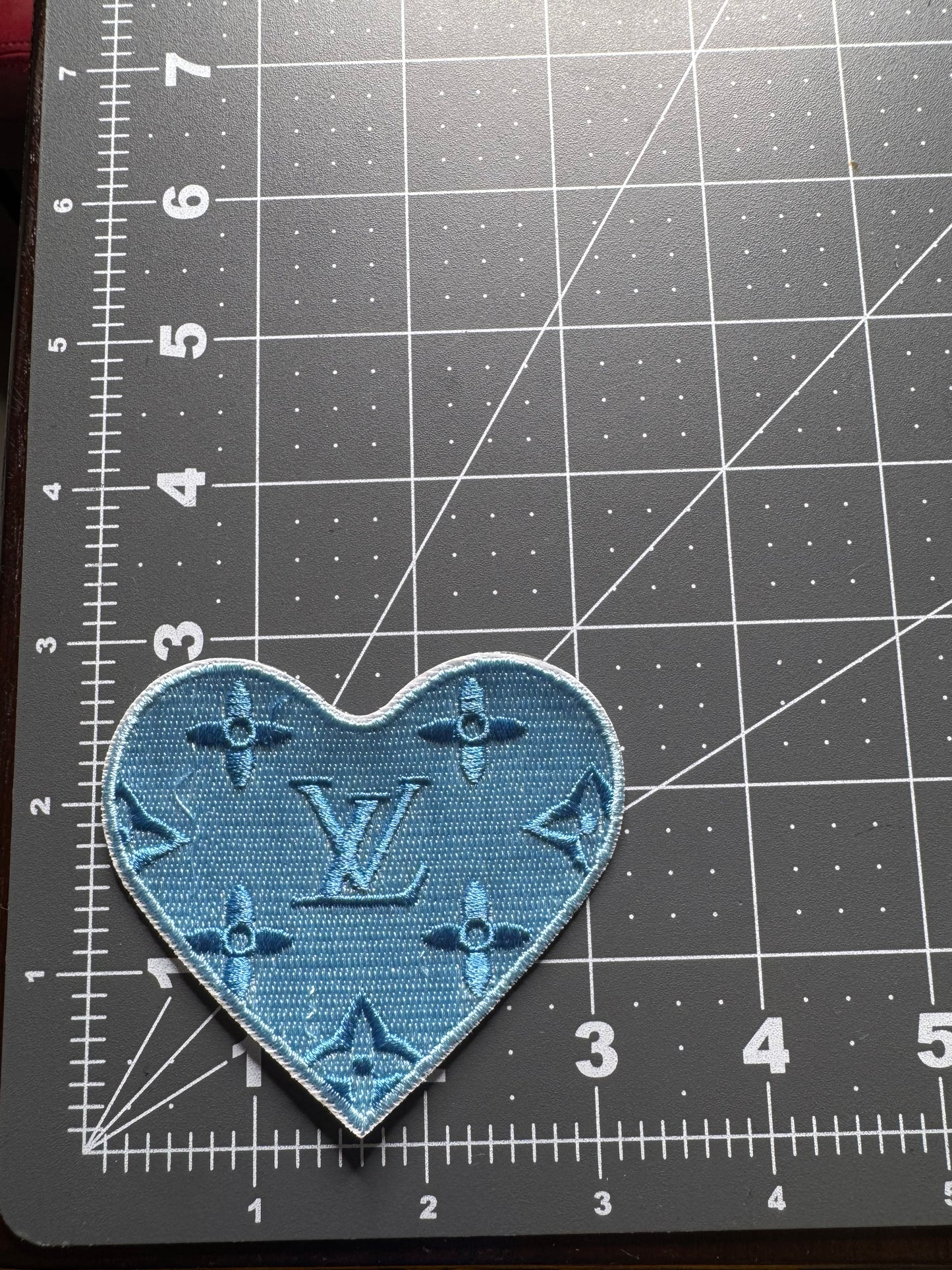 LV HEARTS
