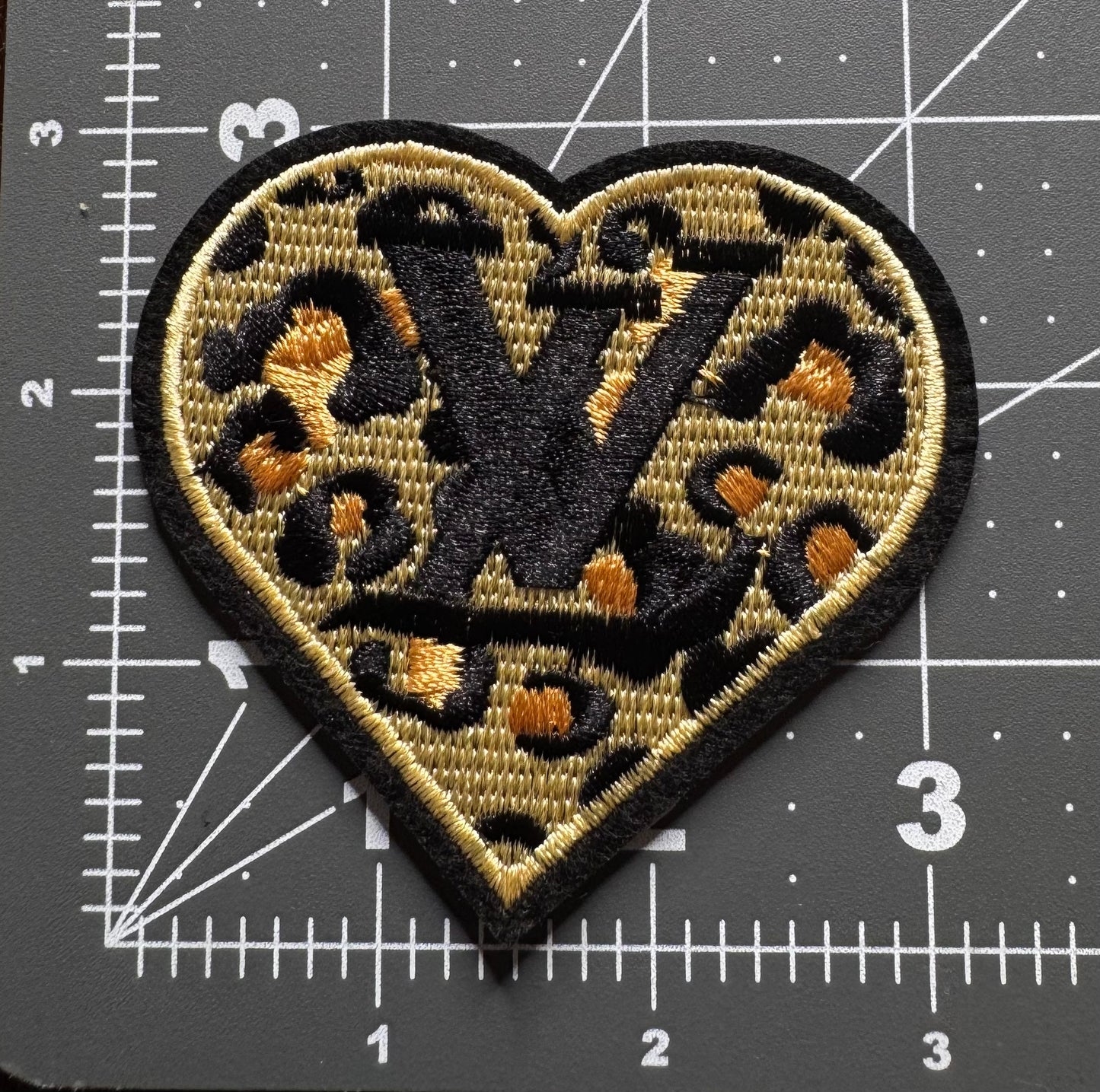 LV HEARTS