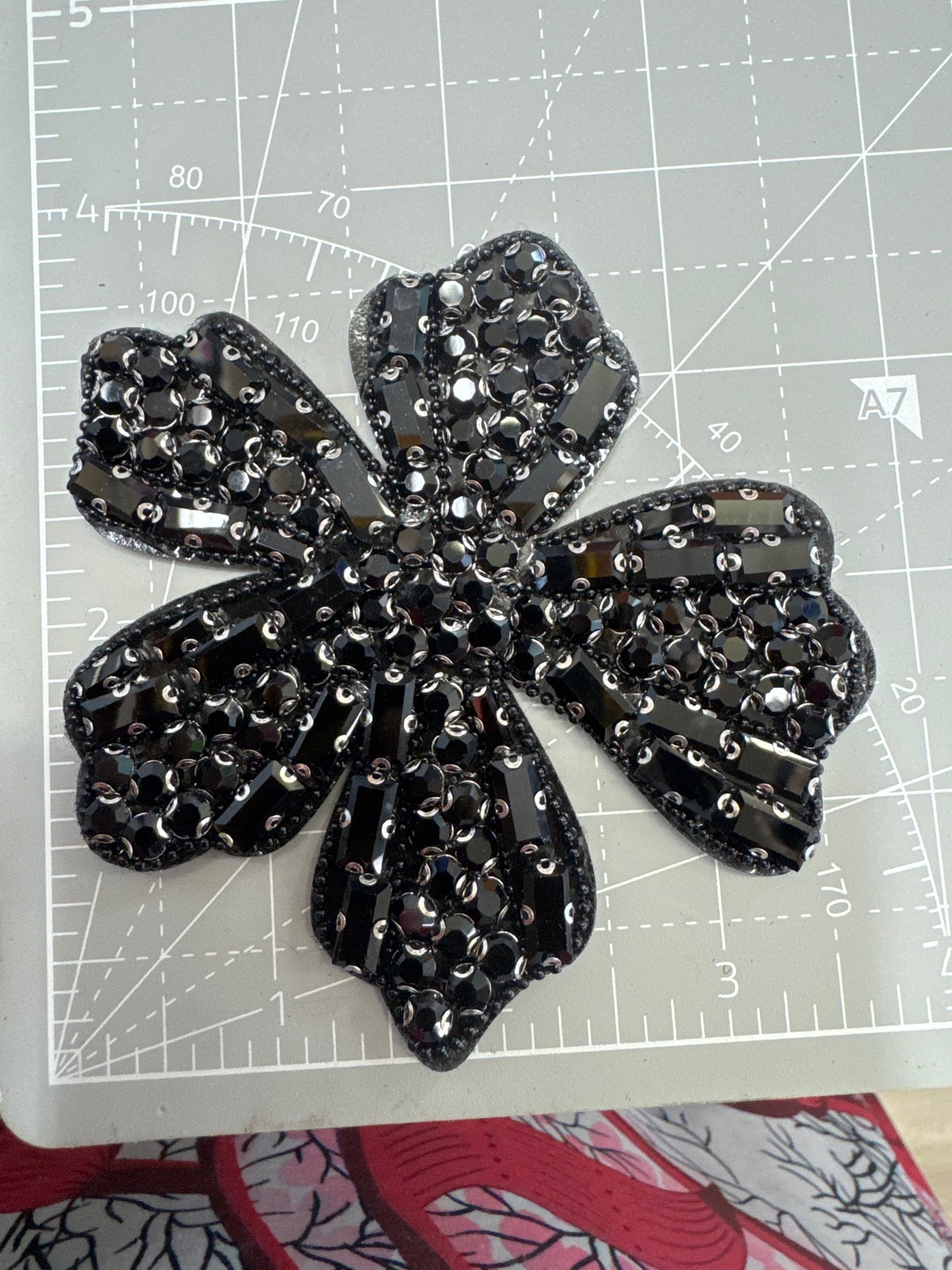 ￼Rhinestone Flowers