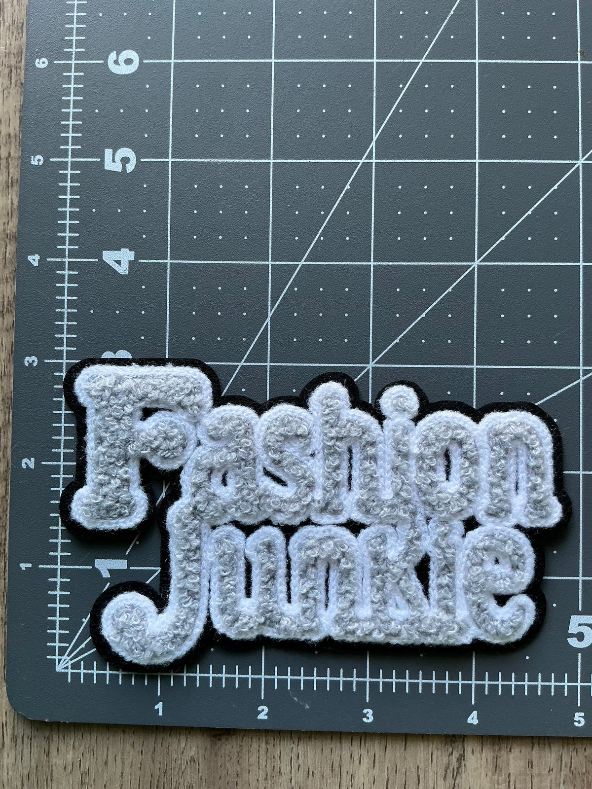 Fashion junkie iron on patch (grey)