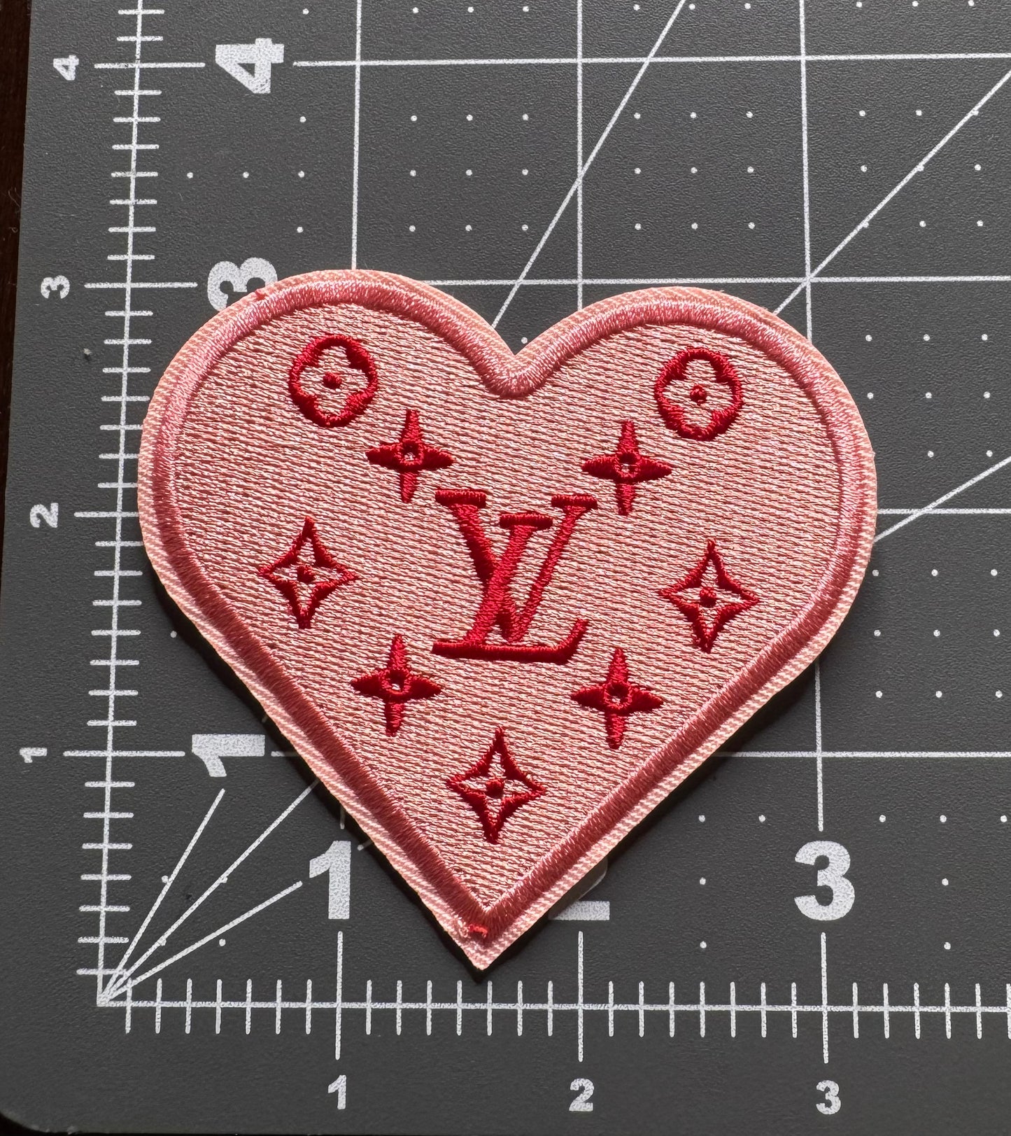LV HEARTS