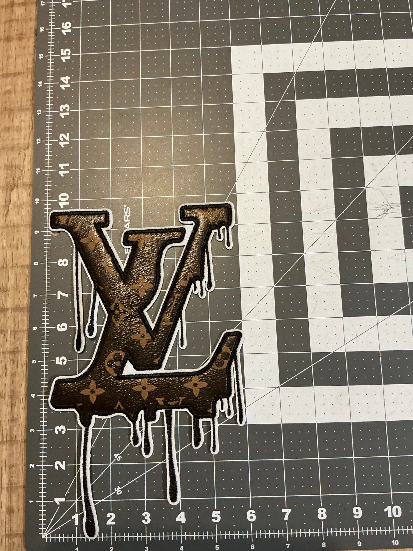 LV drip patch ￼