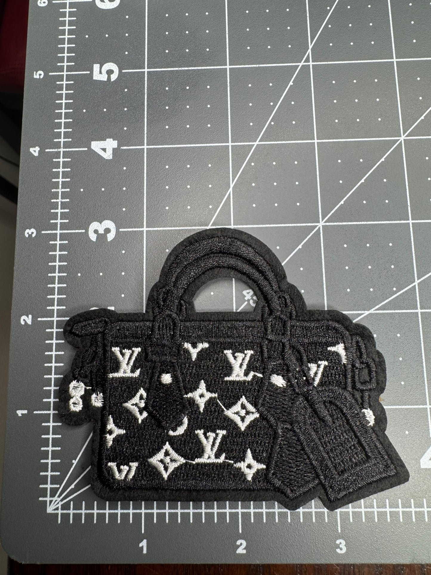 Black & white patches