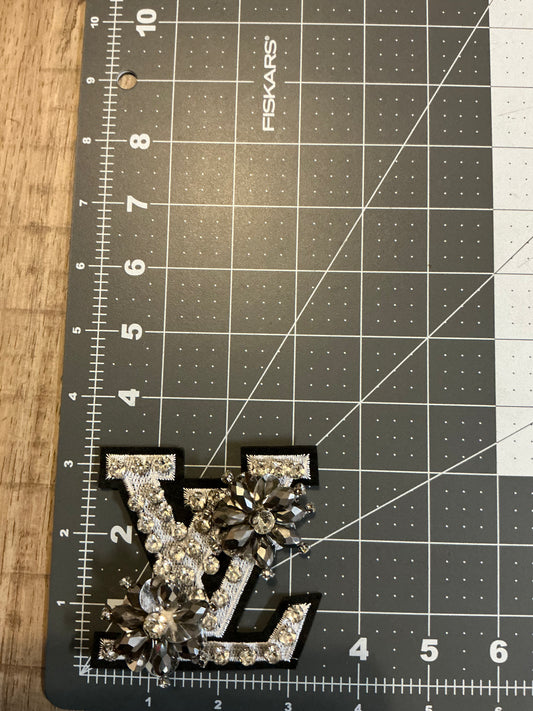 LV PATCHES