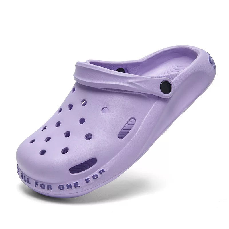 UNISEX CROCS