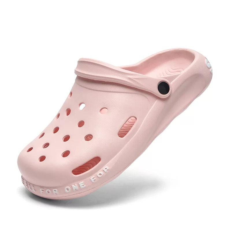 UNISEX CROCS